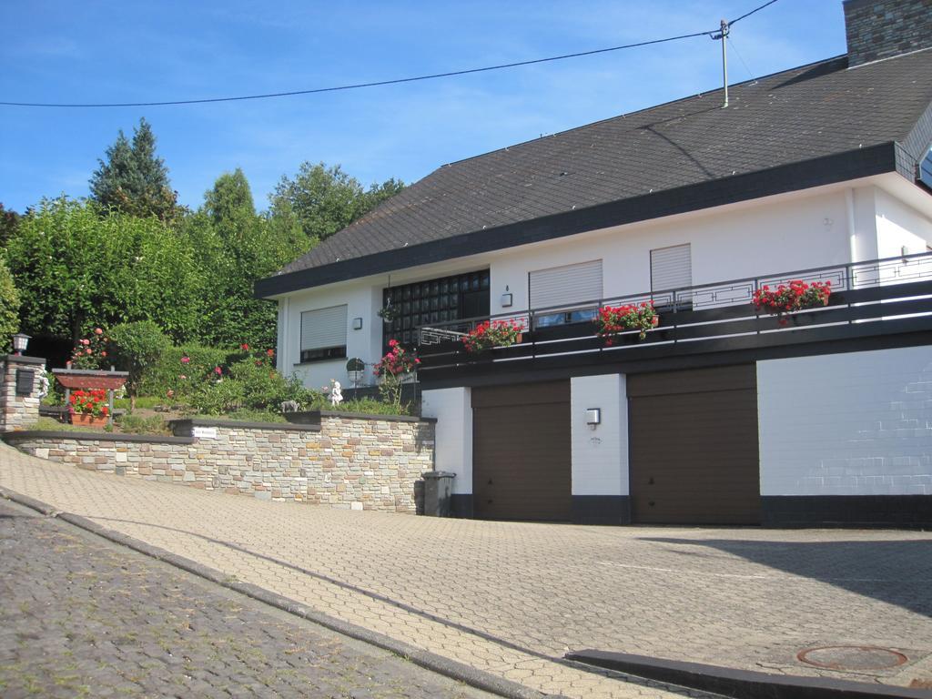 Ferienwohnung Sonneck Bullay Exterior foto